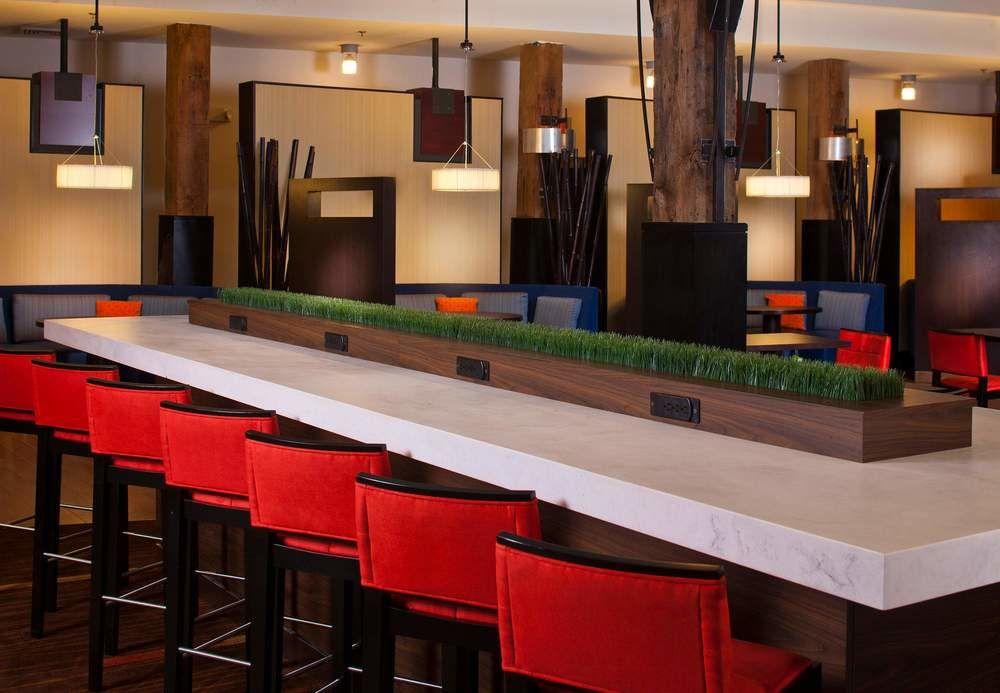Courtyard By Marriott Warehouse Arts District Hotel La Nouvelle-Orléans