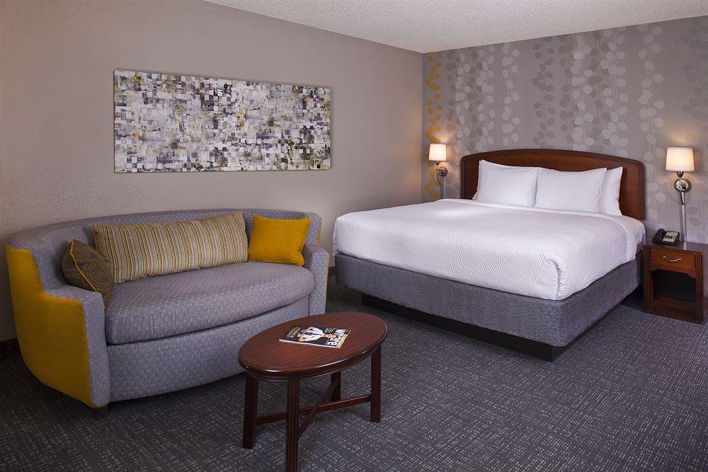Courtyard By Marriott Warehouse Arts District Hotel La Nouvelle-Orléans